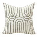 Cuscino decorativo quadrato 45 cm in tessuto bianco e verde salvia con motivo geometrico in rilievo